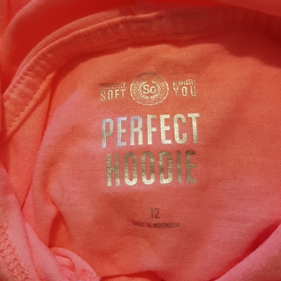 SO girls size 12 hooded long sleeved shirt - Picture 2 of 3